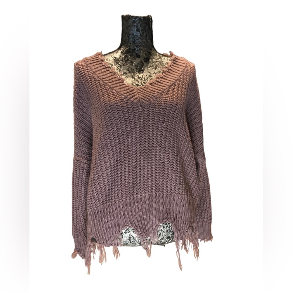 Main Strip - Anthropology - Women’s Distressed Oversized Boho Sweater